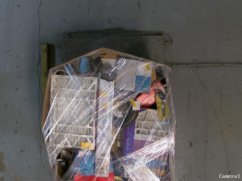 CRAFTSMAN WS4200 30cc 17in Gas String Trimmer, Metabo HPT 3-1/2in 30-Degree Pneumatic Framing Nailer - MSRP $2,383