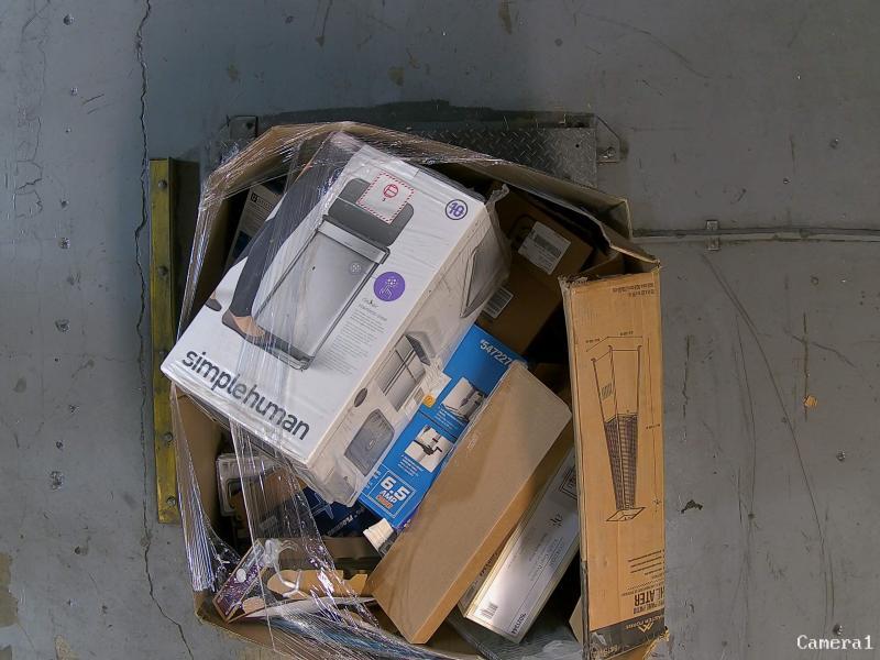 Midea Duo 12000BTU 115V Vented Room Smart Air Conditioner w/Heater, Master Forge 48000BTU Patio Heater - MSRP $3,478