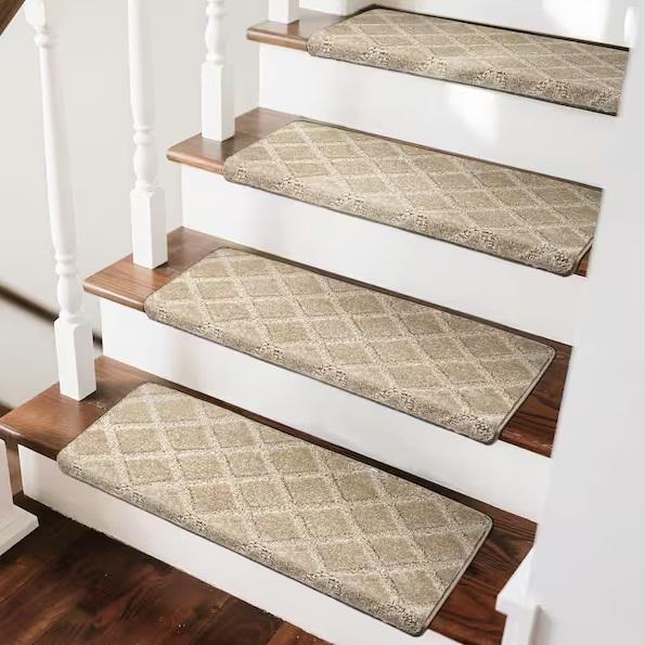 Flooring & Rugs - PURE ERA, MSI, Closet Evolution, AIRTSTONE, Ivy Hill Tile, Shelf-Made, Daltile - Est Retail $1,568