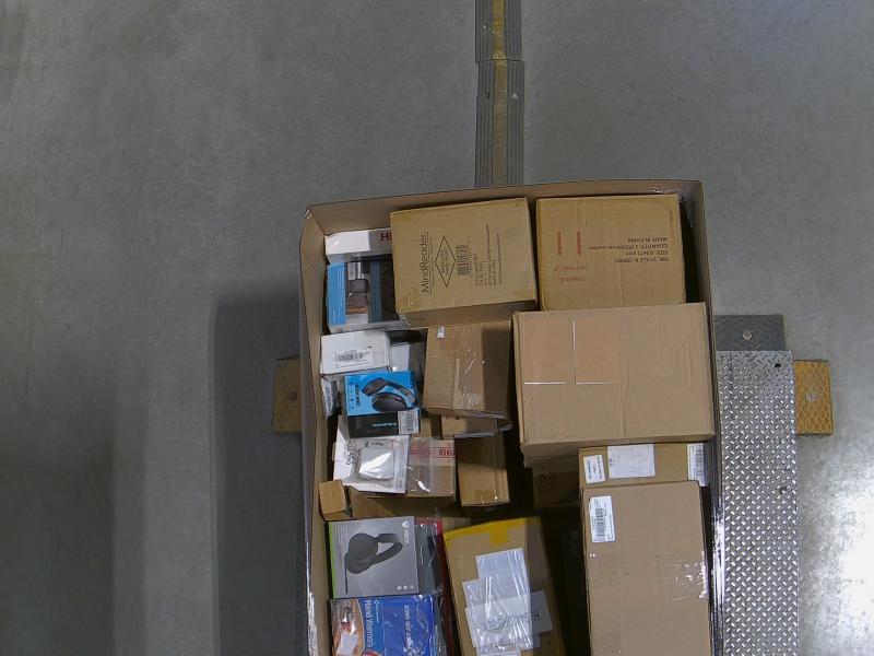 MSI Thin15 15.6" Gaming Laptop, Apple 11in iPad 256GB, Hamburg Lg CHECK-IN Luggage, BEATS PRO 2 Earbuds - MSRP $5,015