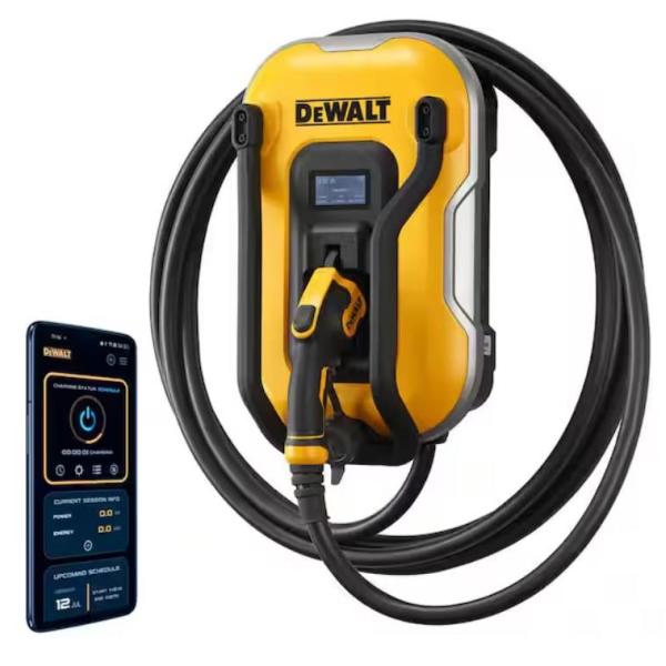 Lighting & Electrical - DeWalt, Commercial Electric, Carlon - Est Retail $2,144- 1plt