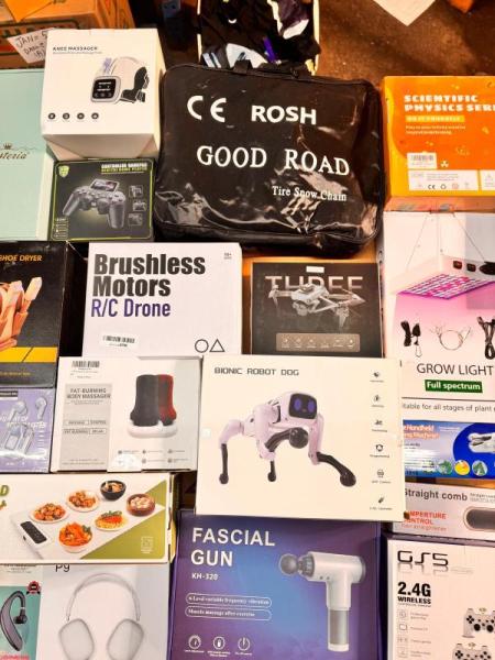 Bulk Lot of 500 Mixed Electronics, Gadgets & Home Goods MSRP $15,000