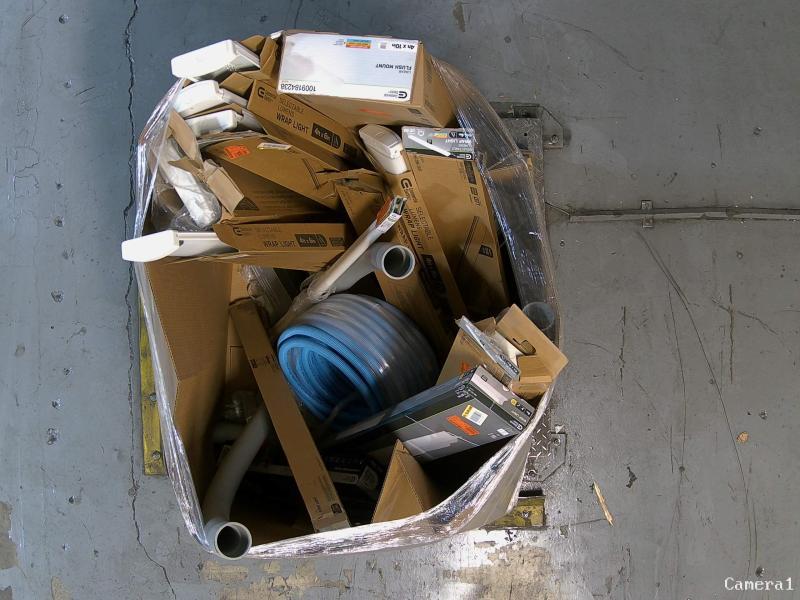 Lighting & Electrical - Commercial Electric Fixtures - Est Retail $1,987- 2plts