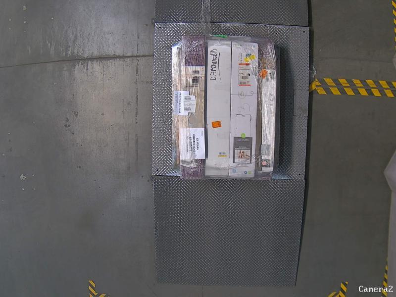 Flooring & Rugs - HOMELEGEND Barrett, Lifeproof, TrafficMaster, HDC, ROPPE, Cap A Tread - Est Retail $996- 3plts