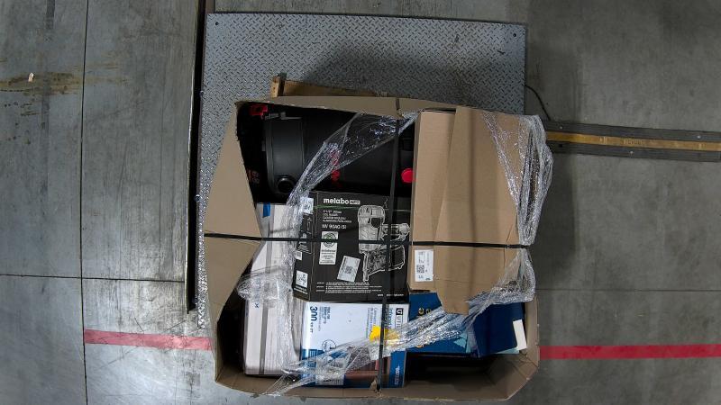 Holiday Living Animatronic 65.6in Freestanding Elf Yard Decor, Metabo HPT 3.5in Pneumatic Framing Nailer - MSRP $2,401