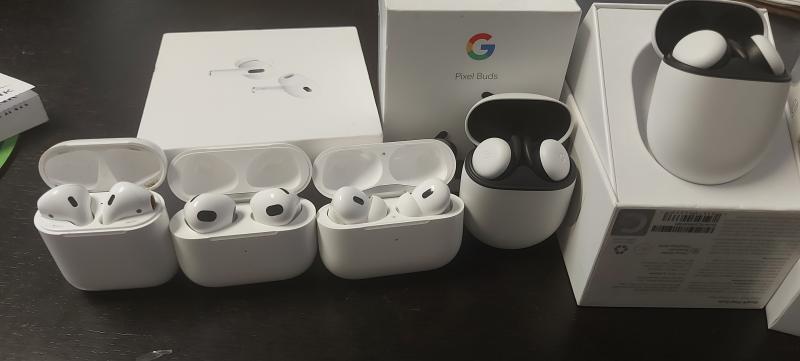 Assorted Lot 30 Working & Mix cond. Apple,Google Earbud &AMAZON Tablet