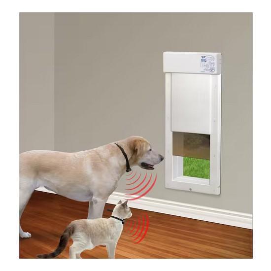 Doors & Windows - High Tech Pet, Socbazzar, Andersen - Est Retail $2,232- 1plt