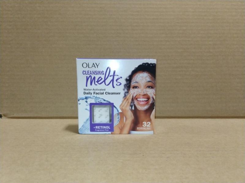 Health and Beauty - Olay Daily Facial Cleanser + Retinol Dissolving Pads Fragrance-Free - MSRP $32,376