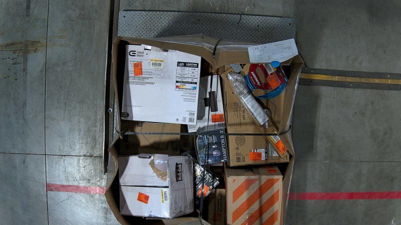 Lighting & Electrical - Commercial Electric, Hampton Bay - Est Retail $2,837- 1plt