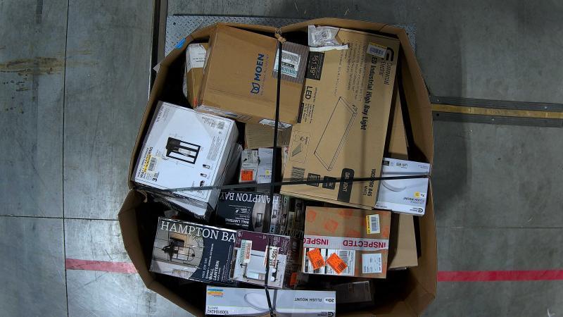 Lighting & Electrical - Carlon, Commercial Electric, HDC - Est Retail $4,530- 1plt