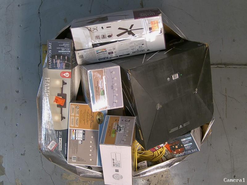 Lighting & Electrical - HALO, LIFX, Artika, Blink, RIDGID, Commercial Electric, HDC, Hampton Bay - Est Retail $5,838