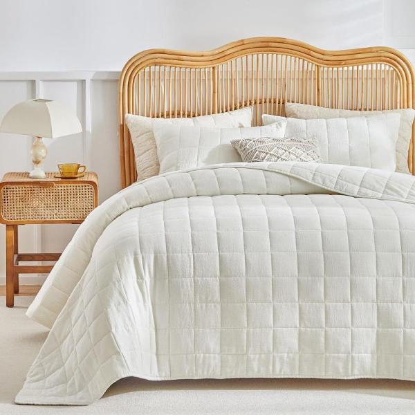Home- UYOF Quilt Set King Size, Dripless Hanukkah Candles, WARMDERN Linen Cotton Quilts - MSRP $10,692