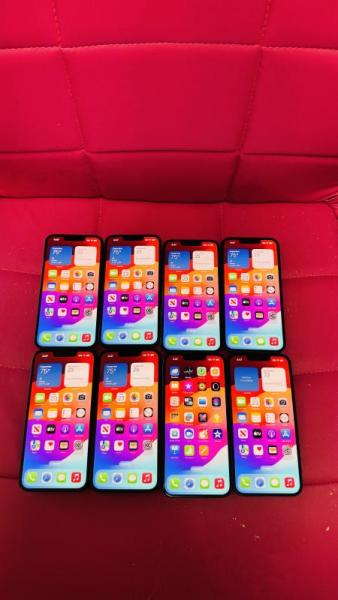 Apple iPhone 14 Pro 256GB, 11 units, MSRP: $11,525