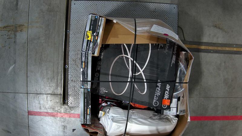 Lighting & Electrical - EATON, Artika, Generation Lighting, Hunter, Metalux, Commercial Electric - Est Retail $4,121