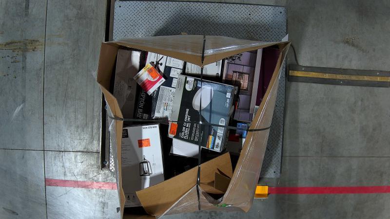 Lighting & Electrical - Feit Electric, DSI LIGHTING, Hampton Bay, Universal Security Instruments - Est Retail $1,796