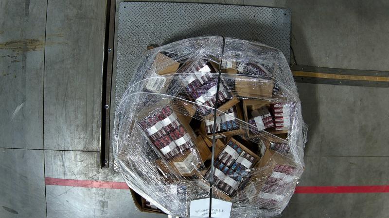 General Merch - Frontline Flea & Tick Treatment, Tuscany 2-Wick Jar Candle - MSRP $11,365