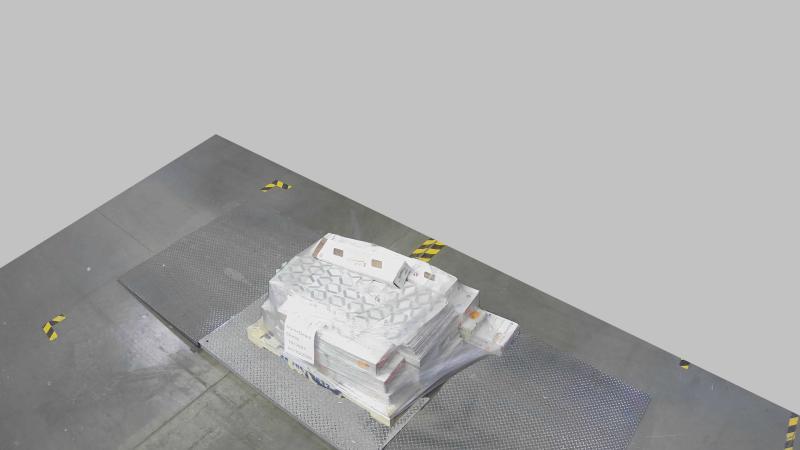 Flooring & Rugs - Daltile Xpress Mosaix Peel 'N Stick Moonstone Marble Hinge Mosaic Tiles & More - Est Retail $1,237