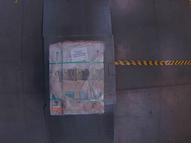 Pallet of Lifeproof Chiffon Lace Oak 22MILx8.7inWx48inL Click Lock Waterproof Vinyl Plank Floorings - Est Retail $1,803