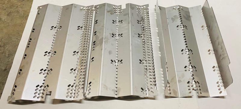 Amazon Clearance - Kitchen- Griddle Inserts & Grate for Weber Genesis, Fire Magic Flavor Grid for Pre-2020 E66/A66 Set of 3 - MSRP $2,792