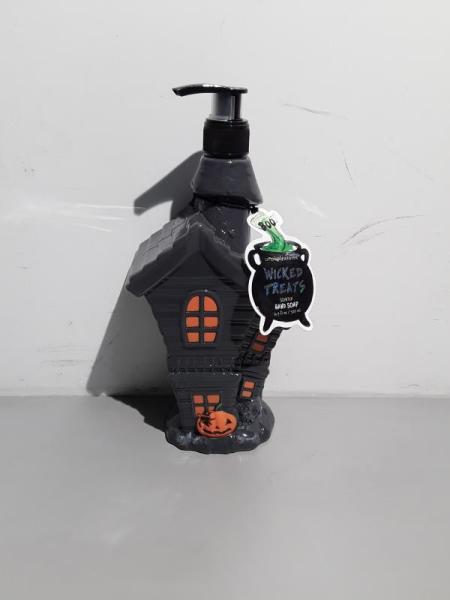 Seasonal - Haunted House Soap/Lotion Dispensers - MSRP $1,917