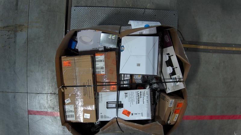 Lighting & Electrical - Carlon, HDC, Hampton Bay - Est Retail $3,351- 1plt