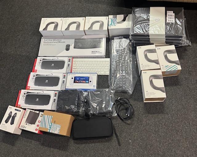 VR HEADSET, NINTENDO SWITCH, APPLE ACC. AND MORE!!