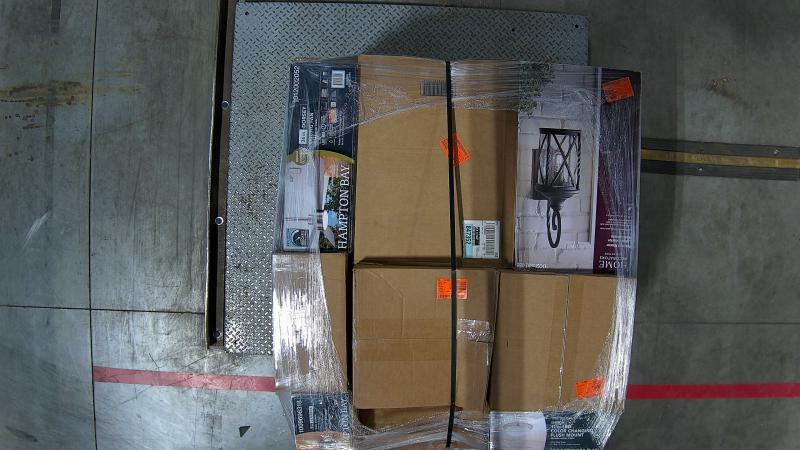 Lighting & Electrical - Feit Electric, LIFX, HALO, Hampton Bay, Golden Lighting, Metalux, HDC - Est Retail $4,582