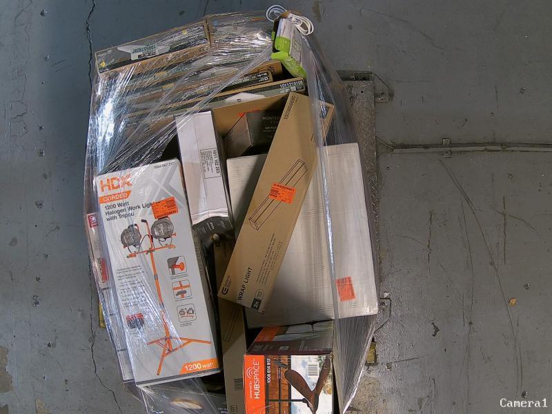 Lighting & Electrical - Commercial Electric, HDX, Feit Electric - Est Retail $2,570- 1plt