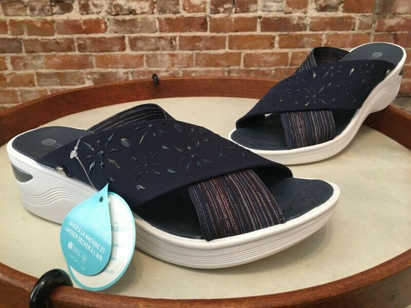 Designer Women's Comfortable Lightweight Slide Sandal By Bzees