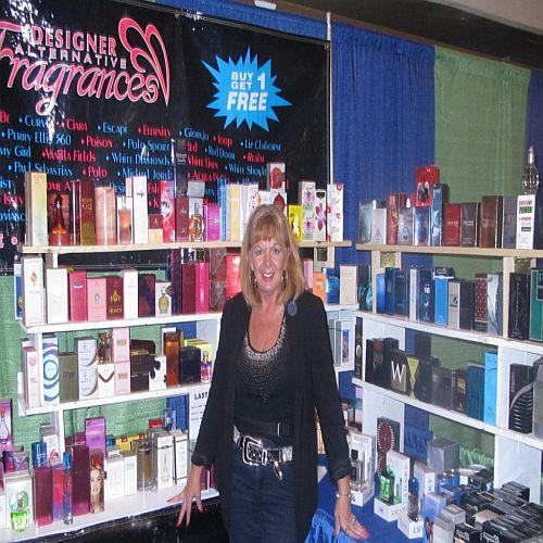 YEAR END RESTOCK Women's Classic Designer Inspired Perfumes - 50 pcs