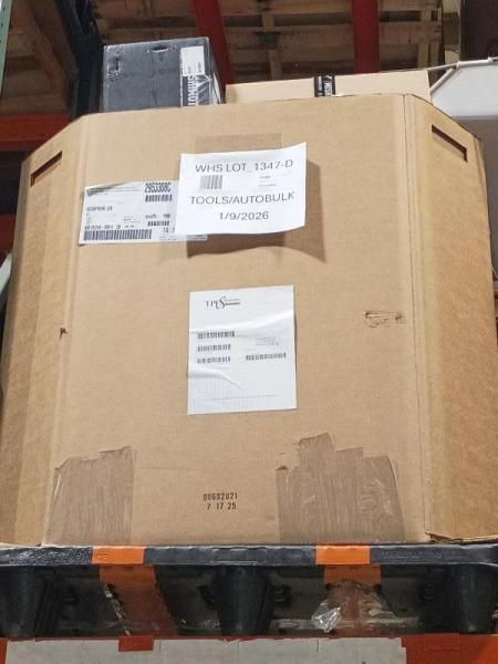 LOOKING FOR AUTO PARTS? LOOK NO FURTHER! RETAIL VALUE OF $5.4K!!!!!!