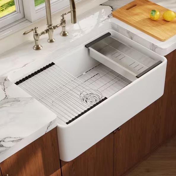 Plumbing- Erindanus, DELUXE DL LIVING, LORDEAR - Est Retail $2,146- 1plt