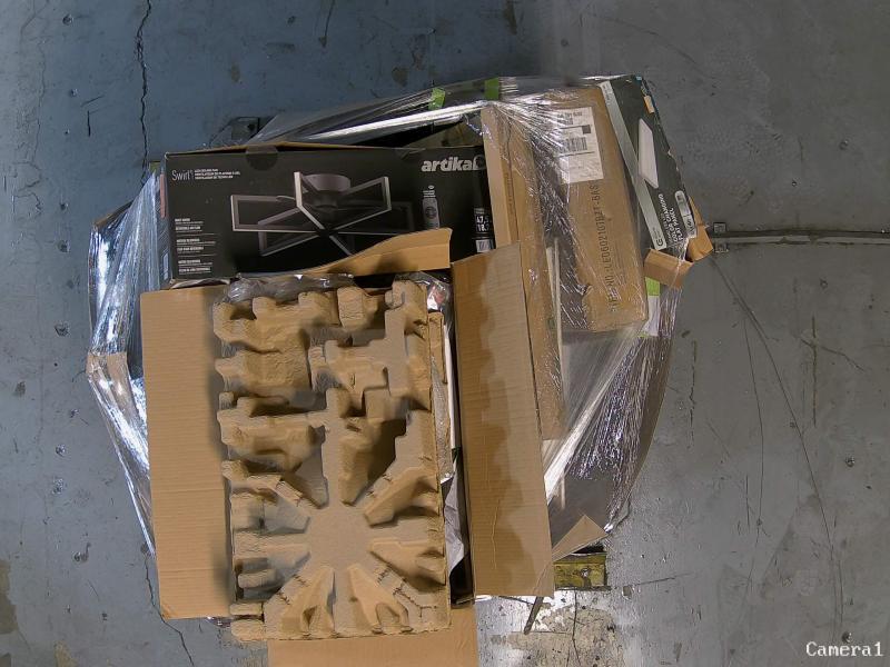 Lighting & Electrical - Southwire Cable, ARTIVA, Artika, DSI LIGHTING, Husky, Lithonia Lighting - Est Retail $4,912