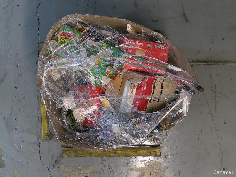 Wagner Control Pro 170 Electric Stationary Airless Paint Sprayer, CRAFTSMAN S1800 42cc 18in Gas Chainsaw - MSRP $2,675