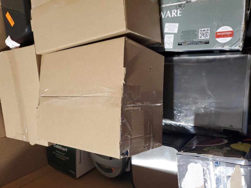 Bella, Ninja, Breville, Asus and household electronics MSRP $ 7,164.63