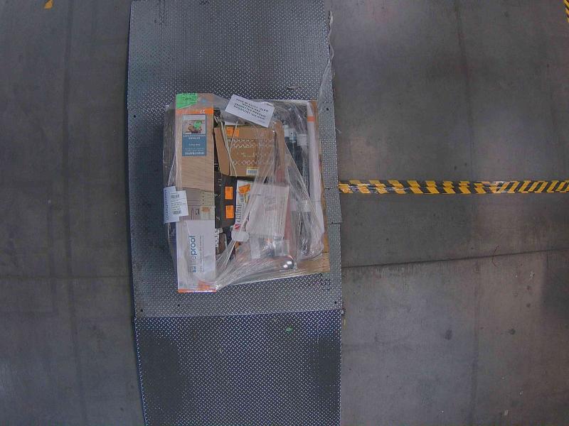 Flooring & Rugs - ROBERTS 13in Multi-Floor Cutter, Lifeproof, TrafficMaster, Jeffrey Court, Daltile - Est Retail $9,382