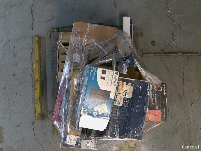 Titan ControlMax 1900 Pro Stationary Airless Paint Sprayer, DEWALT 4.5gal Portable Air Compressor, Broan - MSRP $2,394