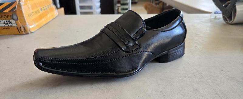 New Boxed Mens Dress Casual Shoes Lot 7000