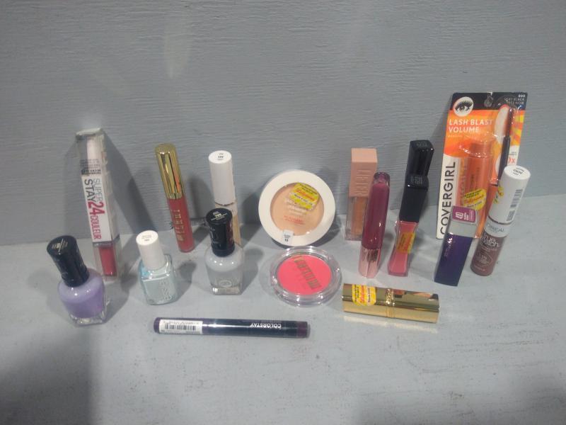 Parcel of Assorted Cosmetics - Estimated MSRP $1,317