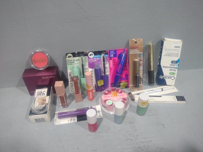 Parcel of Assorted Cosmetics - Estimated MSRP $778