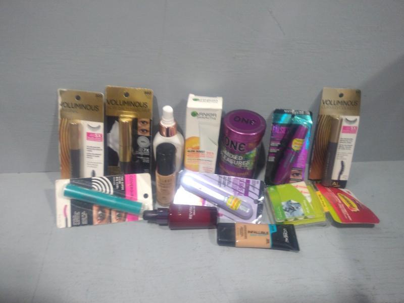 Parcel of Assorted Cosmetics - Estimated MSRP $778