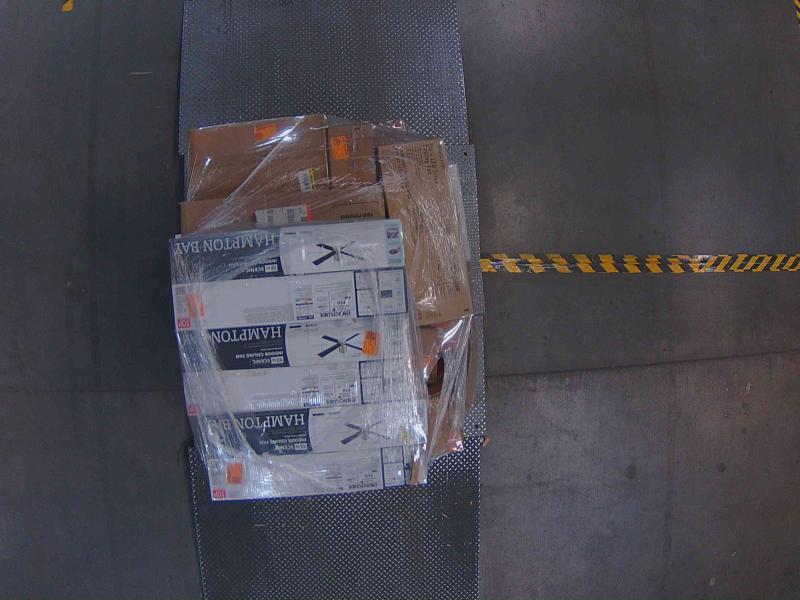 Lighting & Electrical - LNC, Uolfin, GoYeel, Millennium Lighting, HDC, KAISITE, Hampton Bay, LamQee - Est Retail $5,769