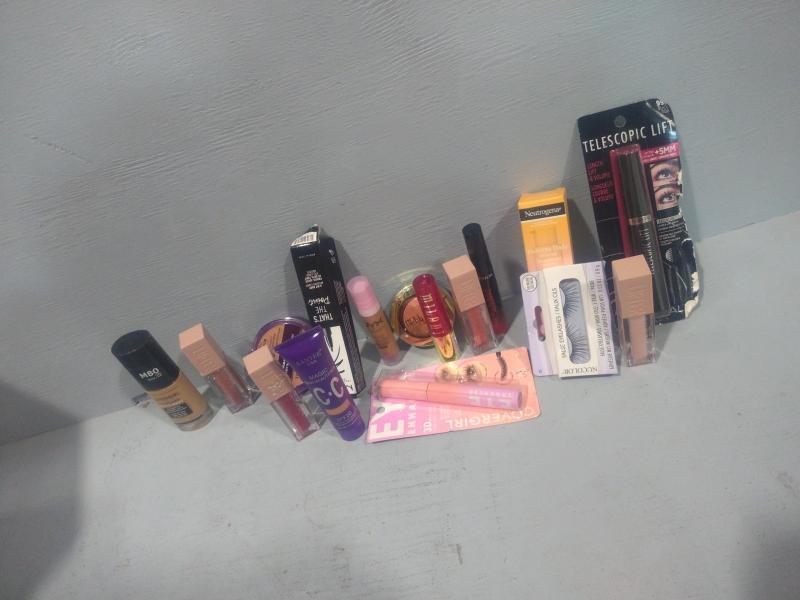Parcel of Assorted Cosmetics - Estimated MSRP $1,198