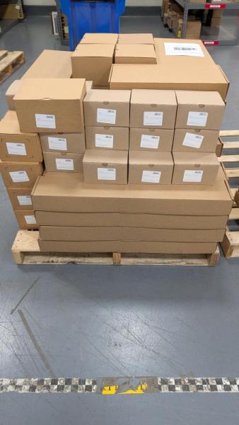 1 Pallet of Moen Bathroom Tub/Showers, Showers & More - MSRP $35,272