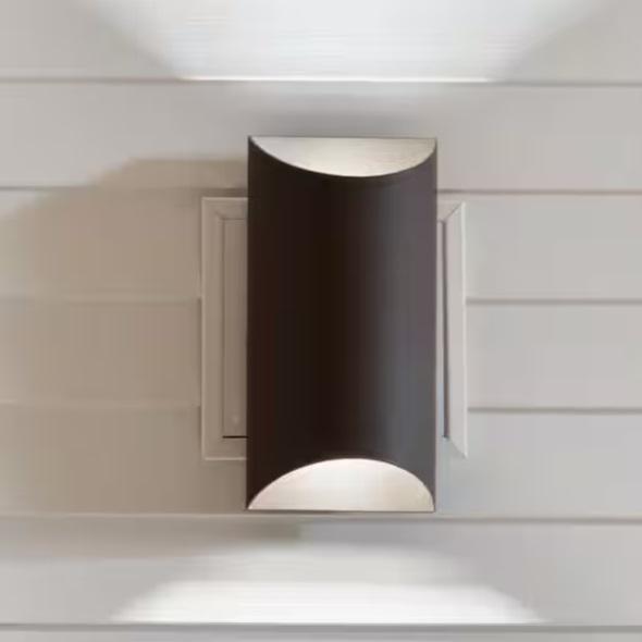 Lighting & Electrical - KICHLER, Nathan James,  Airthings - Est Retail $5,473- 1plt