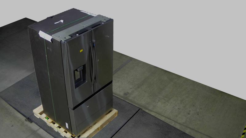 Samsung RF32CG5400SR 36" W 30.5 cu. ft. French Door Refrigerator in Stainless Steel Standard Depth - MSRP $2,195