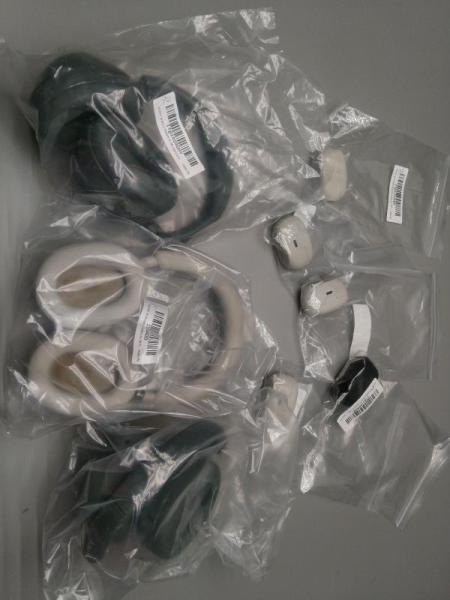 Salvage Sony Wireless Premium Noise Canceling Headphones and Earbuds - MSRP $2,279