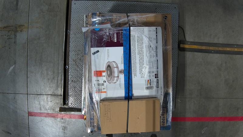 Lighting & Electrical - Uolfin 5-Light Chandelier, JONATHAN Y, HDC, Lithonia Lighting, Metalux - Est Retail $4,347