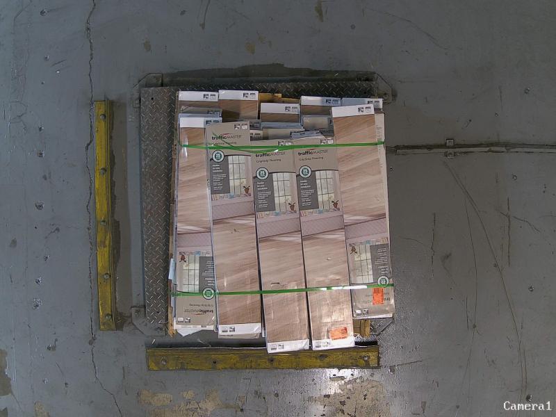 Pallet of TrafficMaster Alberta Spruce 4MILx6inWx36inL Grip Strip Water Resistant Luxury Floorings - Est Retail $1,431