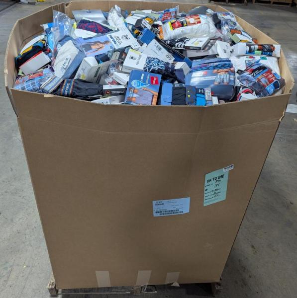 Bulk Lot of 1000 Men's/Boy's Undergarments MSRP $10,000